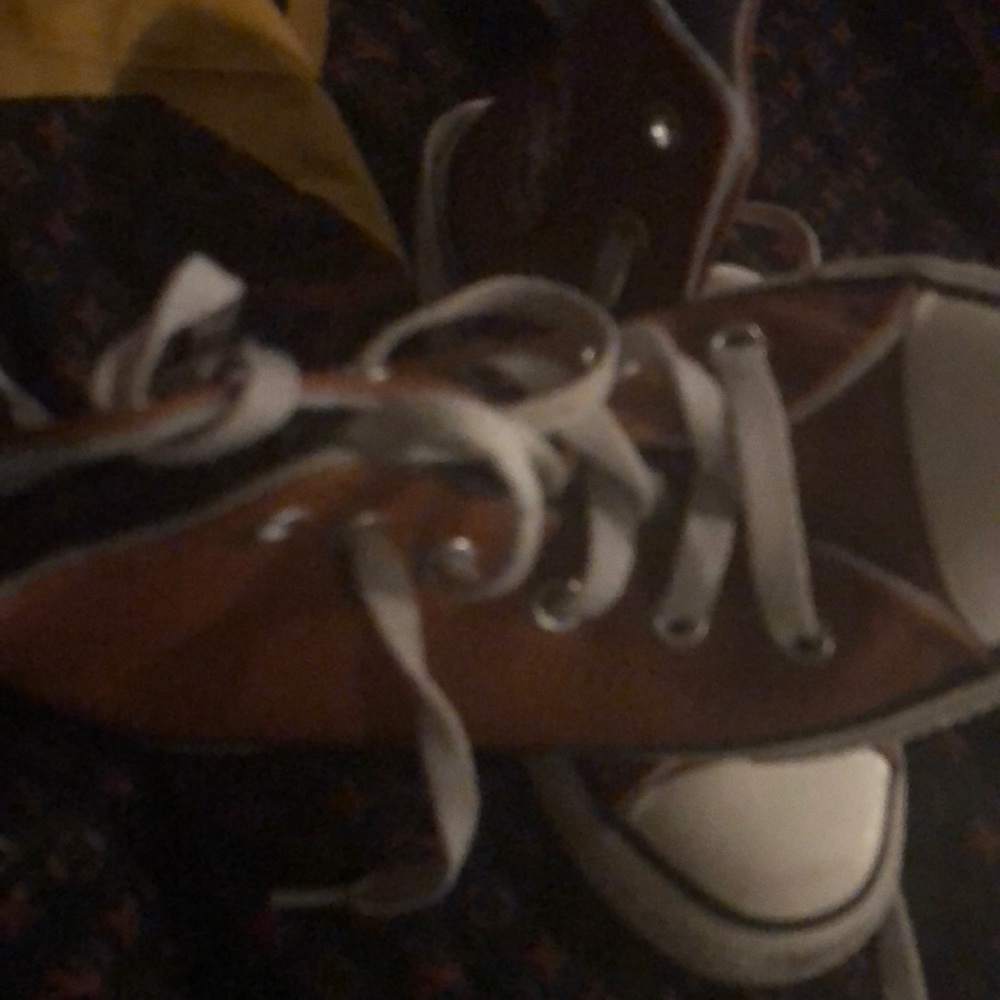 Leather hi top converse all stars